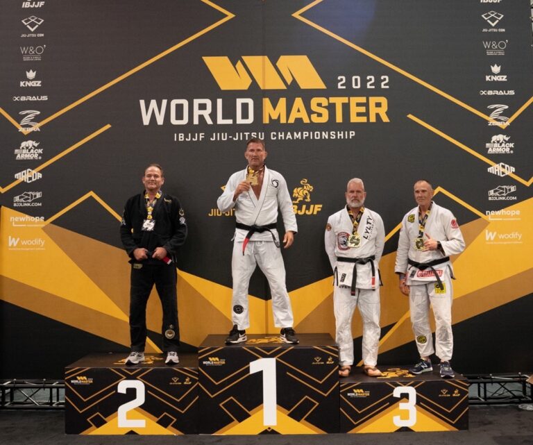 Paul winning his 5th World Master's Championship